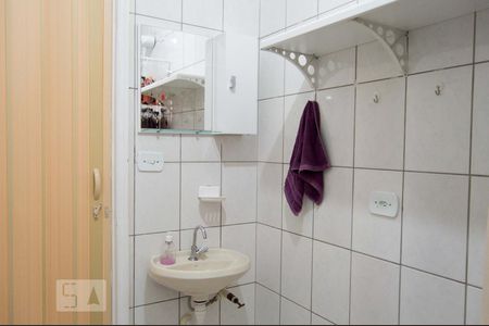 Banheiro de apartamento para alugar com 1 quarto, 34m² em Vila Buarque, São Paulo