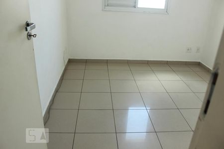 Apartamento à venda com 70m², 2 quartos e 1 vagaQuarto 2