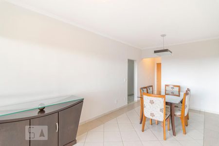 Sala de apartamento para alugar com 2 quartos, 73m² em Jardim Bela Vista, Santo André
