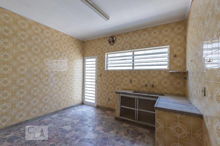 Casa à venda com 400m², 3 quartos e 5 vagas Casa à venda com 400m², 3 quartos e 5 vagasCozinha