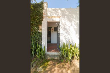 Studio para alugar com 60m², 1 quarto e 5 vagas Studio para alugar com 60m², 1 quarto e 5 vagasFachada