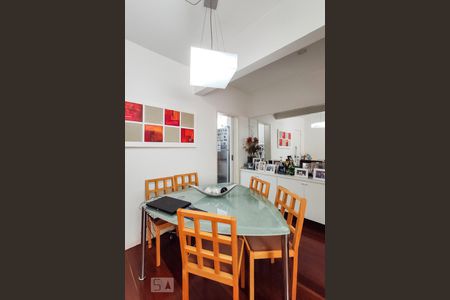 Sala de apartamento para alugar com 3 quartos, 95m² em Laranjeiras, Rio de Janeiro