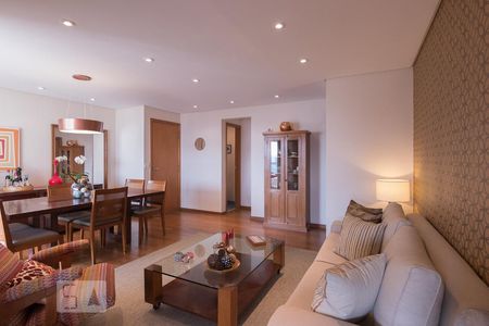 Sala de apartamento para alugar com 2 quartos, 115m² em Perdizes, São Paulo