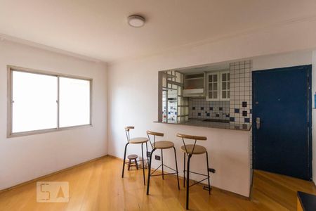 Sala de apartamento para alugar com 1 quarto, 40m² em Mirandópolis, São Paulo