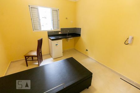 Cozinha de kitnet/studio para alugar com 1 quarto, 25m² em Perdizes, São Paulo