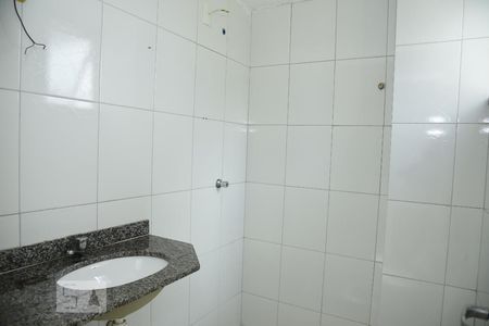 Apartamento à venda com 67m², 2 quartos e 1 vagaBanheiro Social