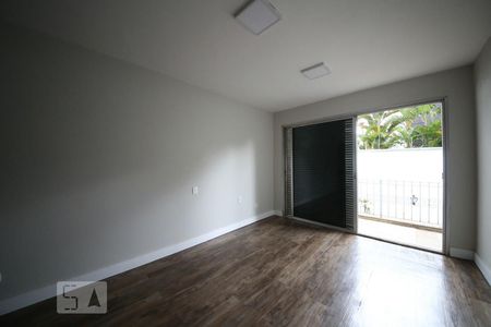 Casa à venda com 500m², 5 quartos e 4 vagasSuíte 2