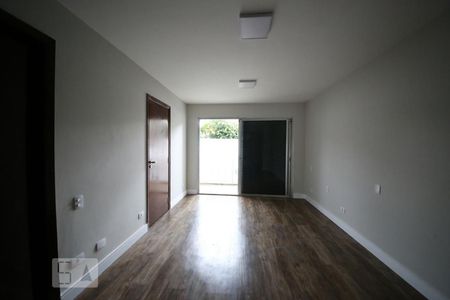 Casa à venda com 500m², 5 quartos e 4 vagasSuíte 1