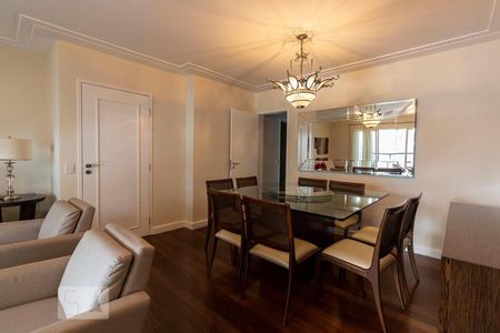 Sala de apartamento à venda com 3 quartos, 140m² em Consolação, São Paulo