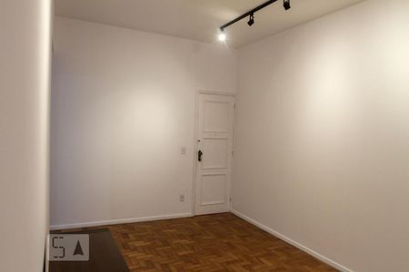 Apartamento à venda com 90m², 3 quartos e 1 vaga Apartamento à venda com 90m², 3 quartos e 1 vagaQuarto 2