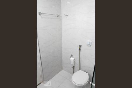 Apartamento à venda com 90m², 3 quartos e 1 vaga Apartamento à venda com 90m², 3 quartos e 1 vagaBanheiro