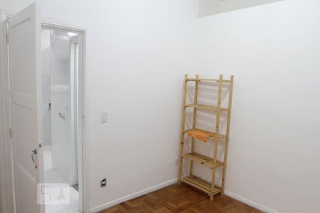 Apartamento à venda com 90m², 3 quartos e 1 vaga Apartamento à venda com 90m², 3 quartos e 1 vagaQuarto de Serviço