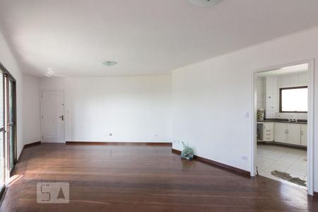 Sala de apartamento para alugar com 3 quartos, 118m² em Santa Teresinha, São Paulo