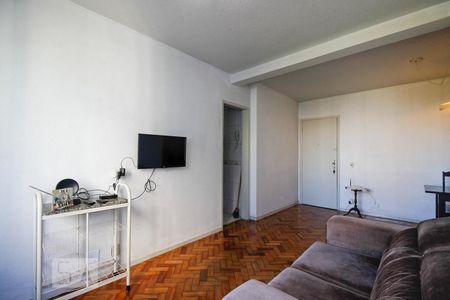 Sala de apartamento para alugar com 2 quartos, 60m² em Barra da Tijuca, Rio de Janeiro