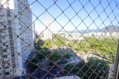 Vista do Quarto 1 de apartamento para alugar com 2 quartos, 60m² em Barra da Tijuca, Rio de Janeiro