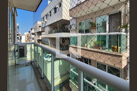 Varanda de apartamento para alugar com 2 quartos, 76m² em Recreio dos Bandeirantes, Rio de Janeiro