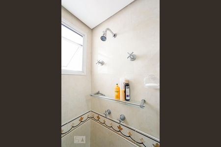 Apartamento à venda com 147m², 3 quartos e 3 vagasDetalhe banheiro suíte 03