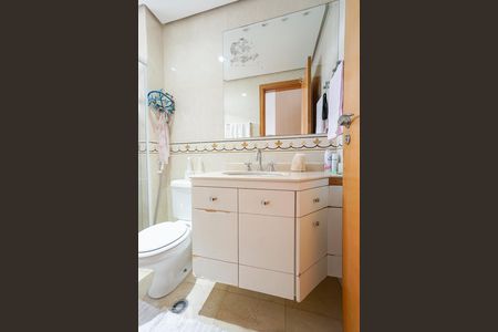 Apartamento à venda com 147m², 3 quartos e 3 vagasBanheiro suíte 03