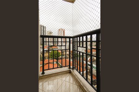 Apartamento à venda com 147m², 3 quartos e 3 vagasVaranda suíte 01