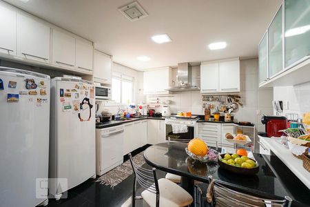 Apartamento à venda com 147m², 3 quartos e 3 vagasCozinha