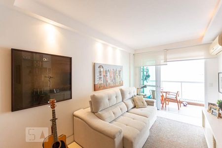 Sala de apartamento para alugar com 2 quartos, 120m² em São Francisco, Niterói