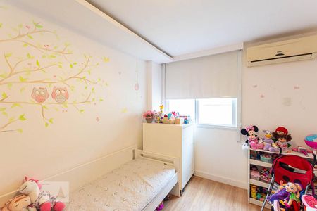 Quarto 1 de apartamento para alugar com 2 quartos, 120m² em São Francisco, Niterói