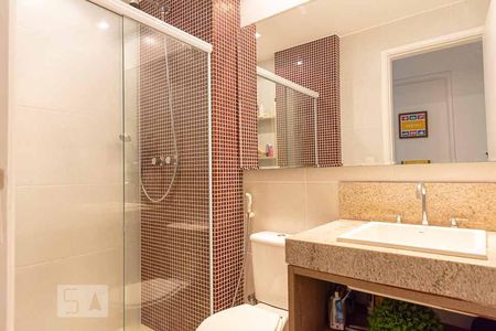 Banheiro Social de apartamento para alugar com 2 quartos, 120m² em São Francisco, Niterói