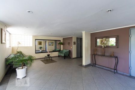 Apartamento à venda com 60m², 2 quartos e 1 vagaHall social