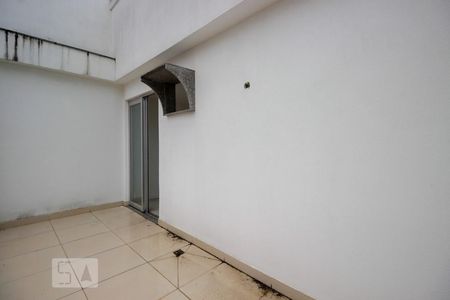 Apartamento à venda com 180m², 2 quartos e 4 vagas Apartamento à venda com 180m², 2 quartos e 4 vagasVaranda da Suíte