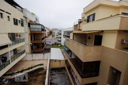 Apartamento à venda com 180m², 2 quartos e 4 vagas Apartamento à venda com 180m², 2 quartos e 4 vagasVista da Varanda da Suíte