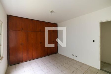 Casa à venda com 160m², 3 quartos e 3 vagas Casa à venda com 160m², 3 quartos e 3 vagasQuarto 1
