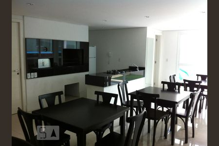 Apartamento para alugar com 42m², 1 quarto e 1 vagaÁrea de lazer