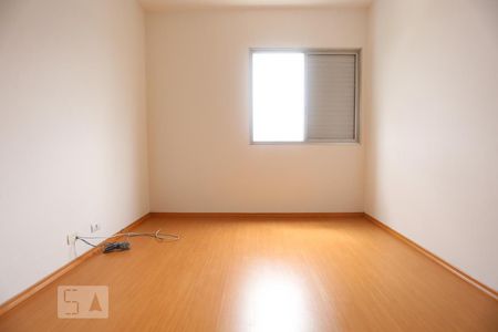 Apartamento à venda com 95m², 2 quartos e 1 vagaQuarto 2