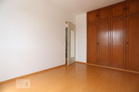 Apartamento à venda com 95m², 2 quartos e 1 vagaQuarto 2