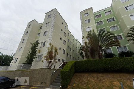 Apartamento à venda com 45m², 2 quartos e 1 vaga Apartamento à venda com 45m², 2 quartos e 1 vagaFachada