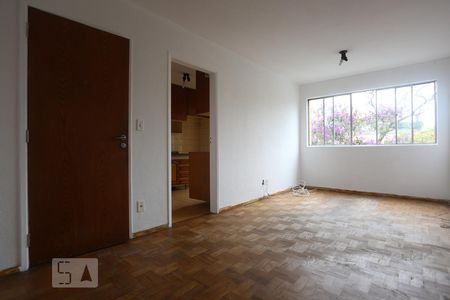 Sala de apartamento para alugar com 2 quartos, 62m² em Jardim Pinheiros, São Paulo