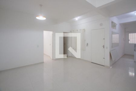 Sala de kitnet/studio para alugar com 1 quarto, 48m² em Jardim Novo Santo Amaro, São Paulo