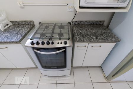 Apartamento à venda com 70m², 3 quartos e 2 vagas Apartamento à venda com 70m², 3 quartos e 2 vagasCozinha