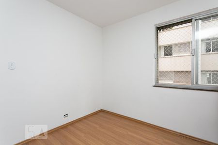 Apartamento à venda com 122m², 3 quartos e 1 vagaQuarto 2