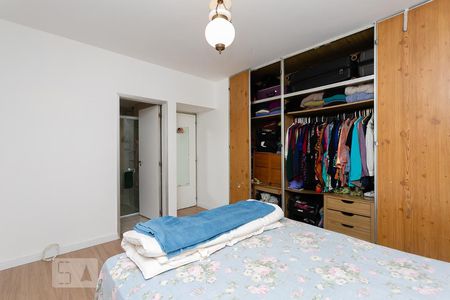 Apartamento à venda com 122m², 3 quartos e 1 vagaSuíte