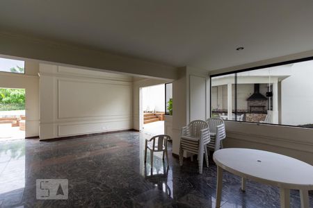 Apartamento à venda com 212m², 4 quartos e 3 vagasSalão de festas