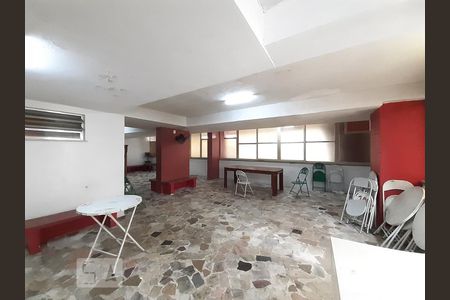 Apartamento para alugar com 60m², 2 quartos e 1 vagaÁrea comum - Salão de festas