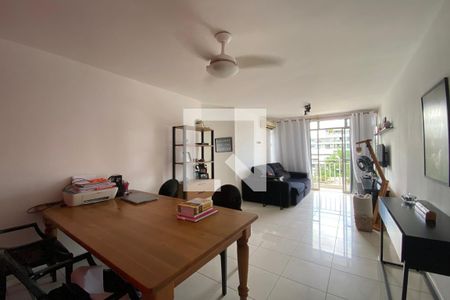 Sala de apartamento para alugar com 2 quartos, 72m² em Freguesia (jacarepaguá), Rio de Janeiro