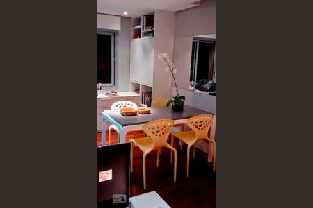 Detalhe Sala de apartamento para alugar com 1 quarto, 58m² em Ideal, Novo Hamburgo