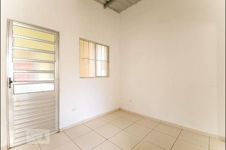 Sala e cozinha de kitnet/studio para alugar com 1 quarto, 27m² em Penha de França, São Paulo