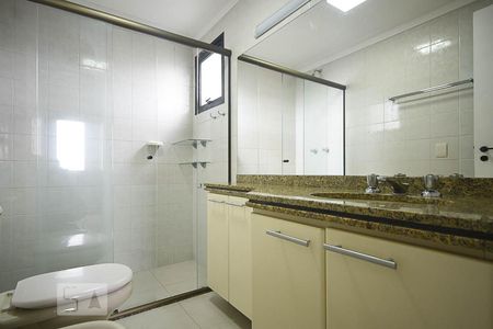 Apartamento à venda com 120m², 4 quartos e 3 vagas Apartamento à venda com 120m², 4 quartos e 3 vagasBanheiro Suíte 3