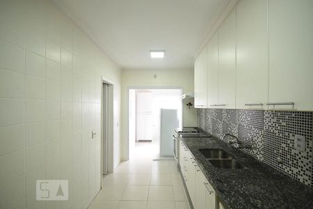 Apartamento à venda com 120m², 4 quartos e 3 vagas Apartamento à venda com 120m², 4 quartos e 3 vagasCozinha