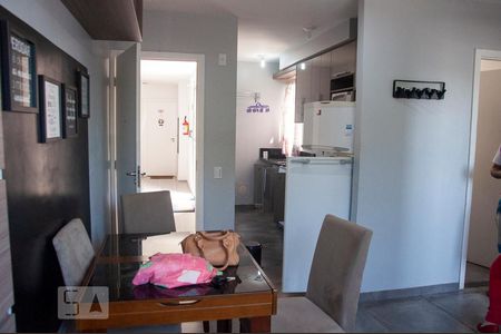Sala de apartamento à venda com 2 quartos, 41m² em Cavalhada, Porto Alegre