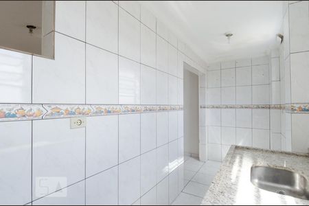 Casa à venda com 343m², 4 quartos e 2 vagas Casa à venda com 343m², 4 quartos e 2 vagasCozinha da suíte