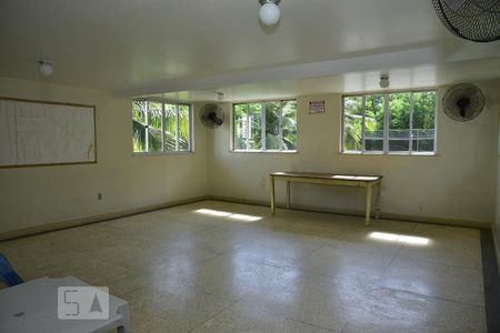 Apartamento à venda com 93m², 3 quartos e 1 vagaÁrea comum - Salão de festas